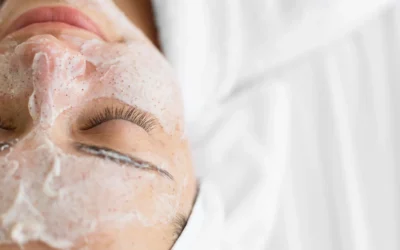 Diferencias entre peeling químico y exfoliación profesional: qué elegir y cuándo
